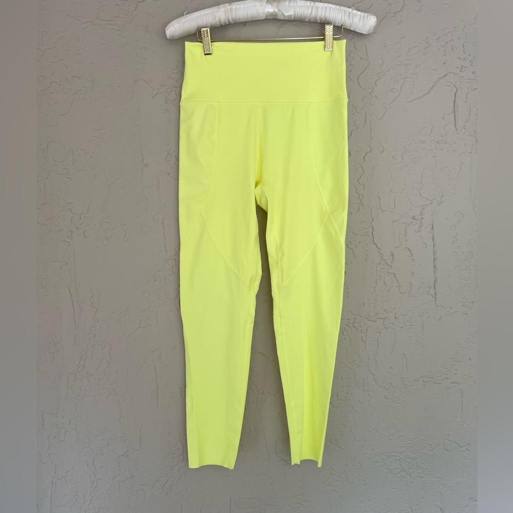 Aerie "Chill. Play. Move" Leggings size L - BRAND NEW